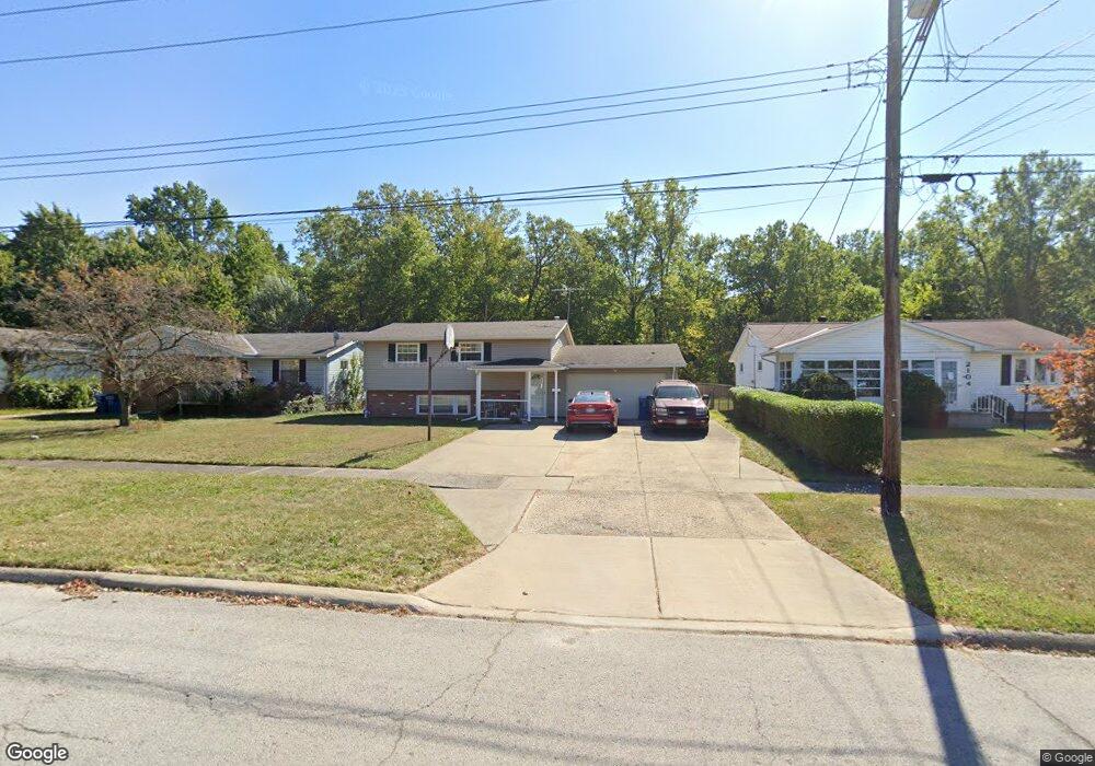 2108 E 42nd St, Lorain, OH 44055 - photo 1