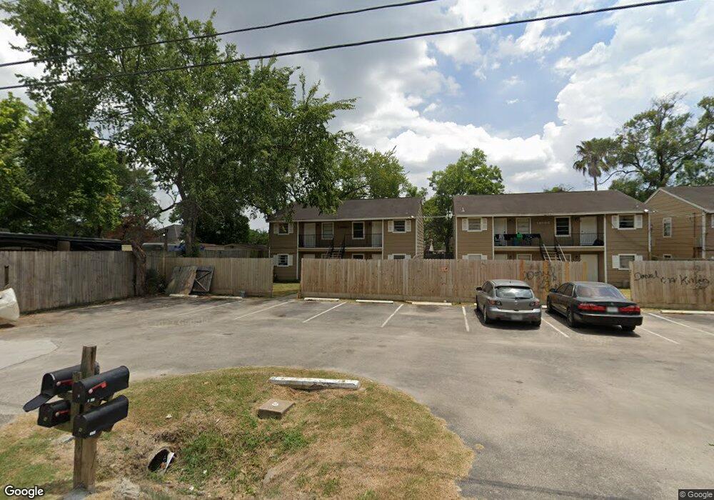 14506 Corpus Christi St unit B, Houston, TX 77015 - photo 1