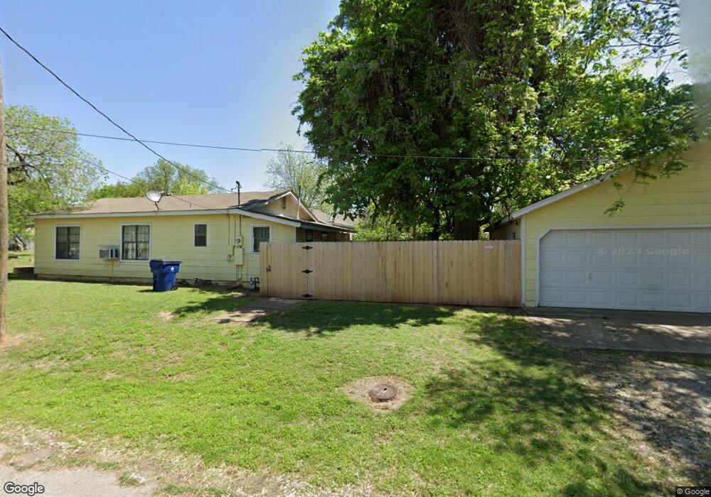 608 N 4th St, Duncan, OK 73533 - photo 1