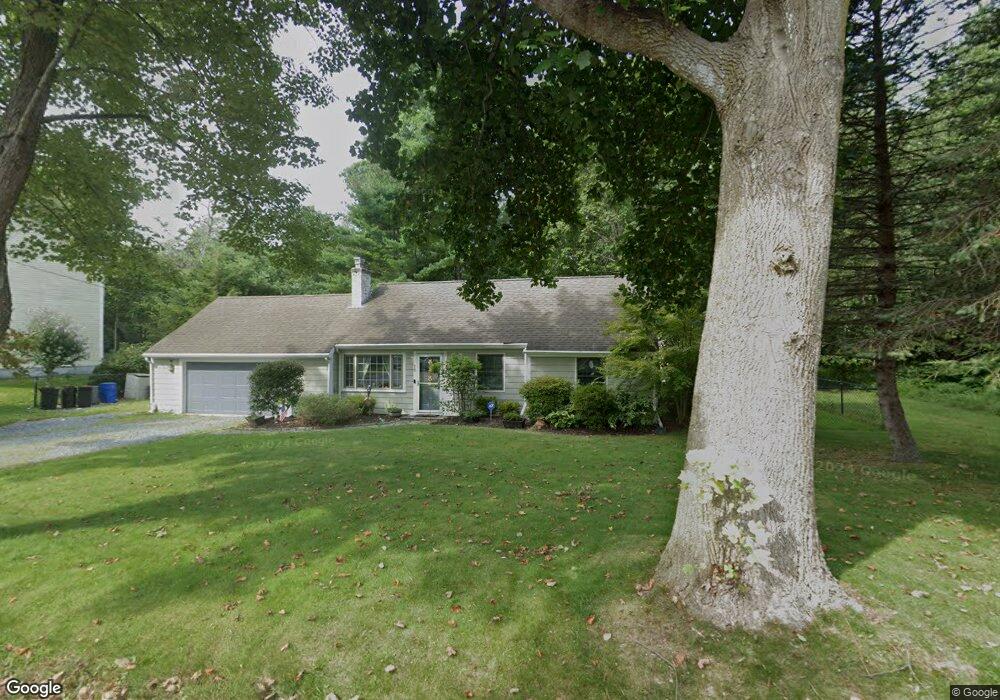 22 Kyle Cir, Barrington, RI 02806 - photo 1