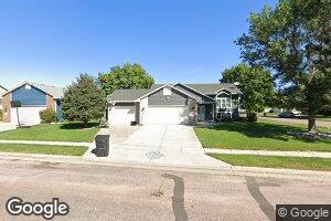 1909 Country Club Dr, Elk Point, SD 57025