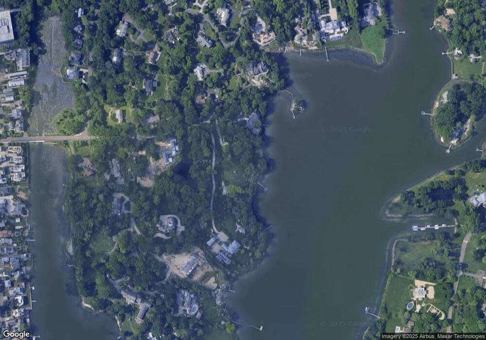 64 Oneida Dr, Greenwich, CT 06830 - photo 1