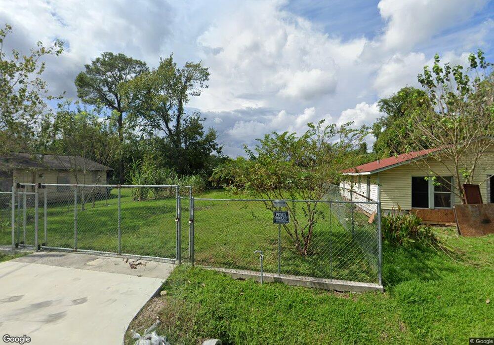 7913 Pointer St, Houston, TX 77016 - photo 1