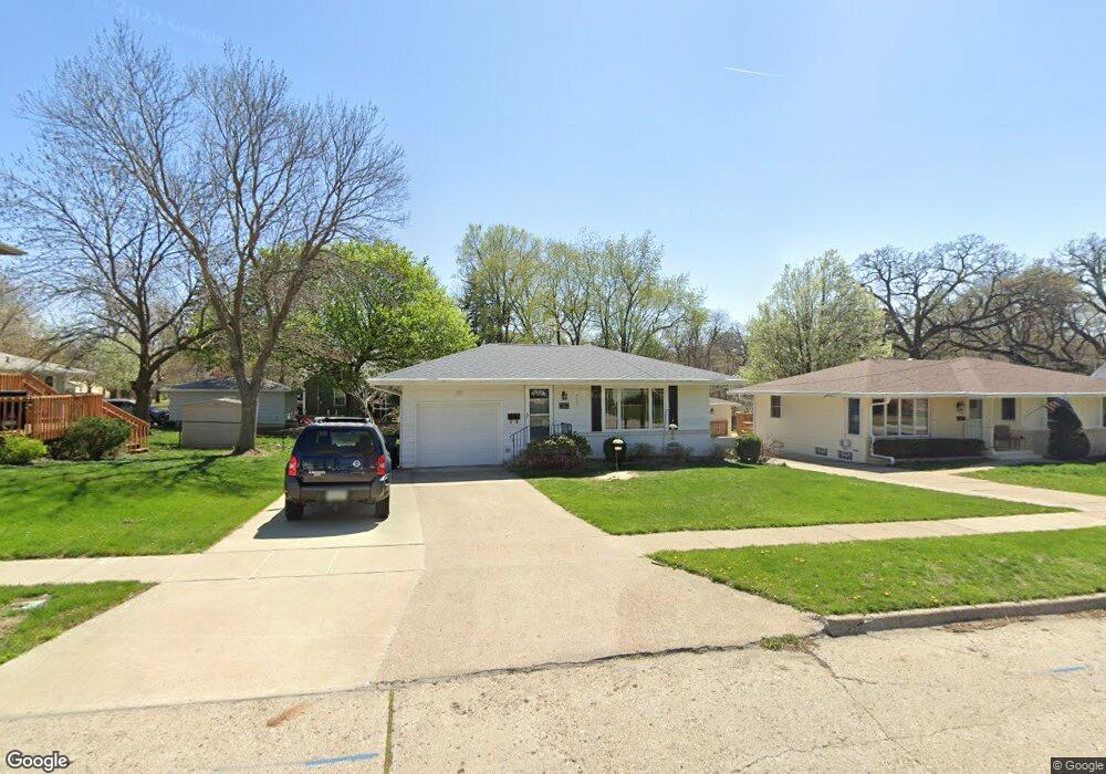 4110 Leonard Place, Des Moines, IA 50310 - photo 1