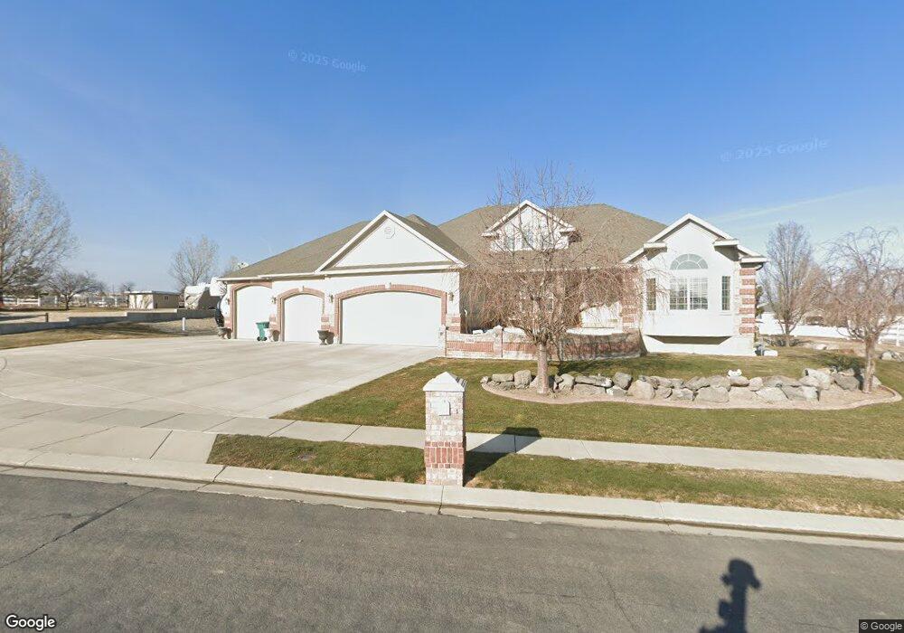 5304 Laurel Hill Cir, West Jordan, UT 84081 - photo 1