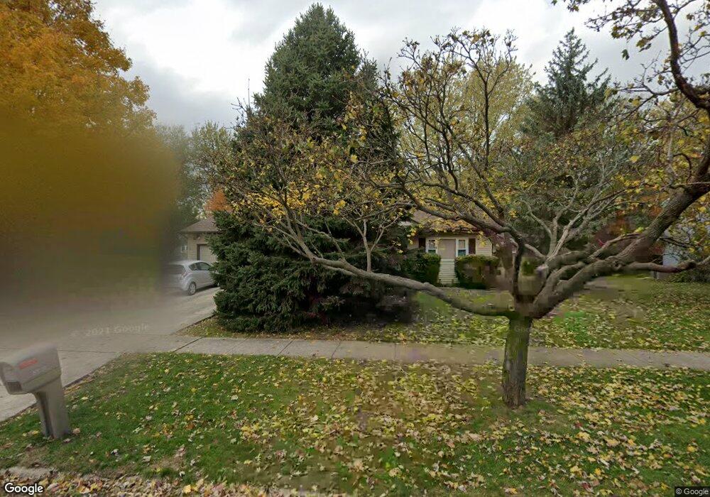 2305 Mecan Dr, Naperville, IL 60564 - photo 1