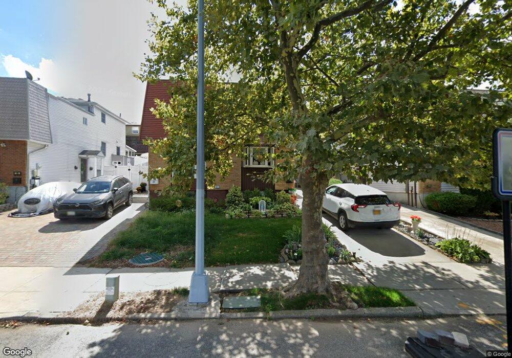 26 E Reading Ave, Staten Island, NY 10308 - photo 1