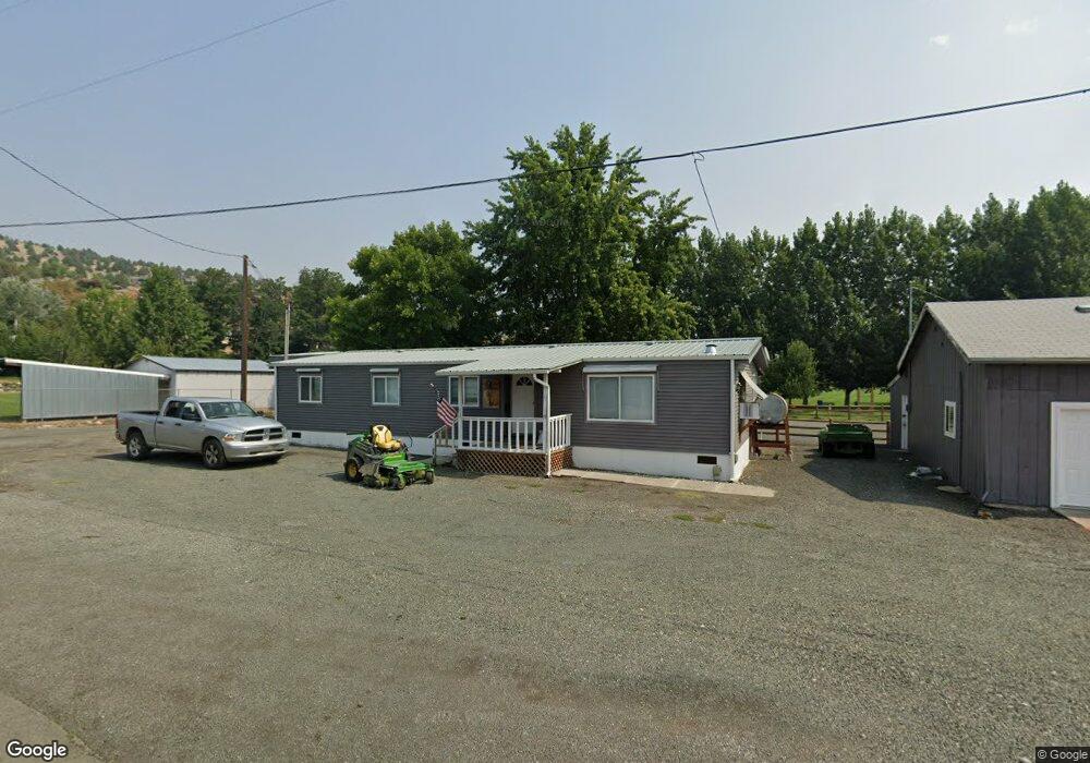 845 NW Bridge St, John Day, OR 97845 - photo 1