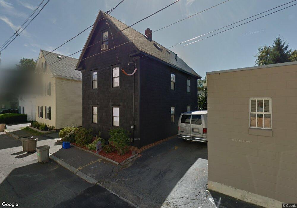 2 Planters St, Salem, MA 01970 - photo 1