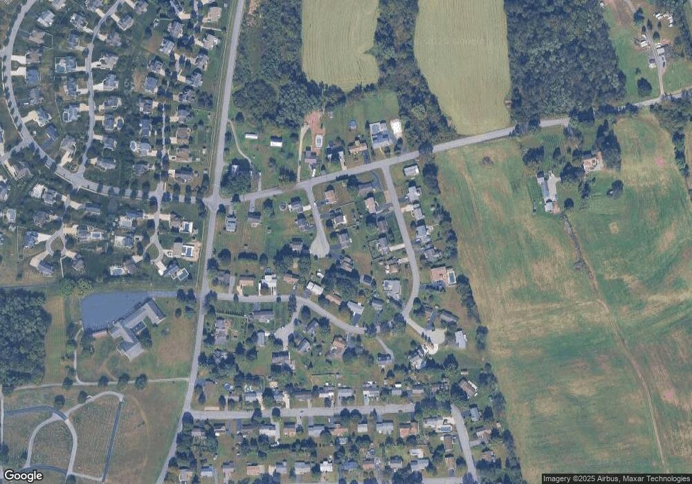 5 Swallow Ct, Milton, PA 17847 - photo 1