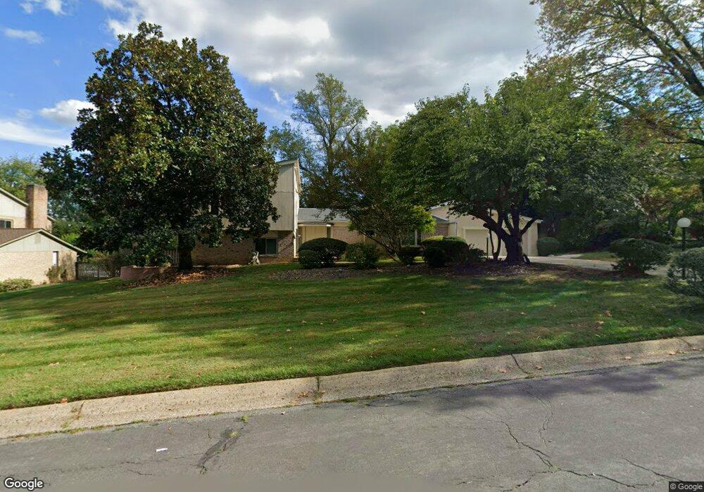 9801 Conestoga Way, Potomac, MD 20854 - photo 1