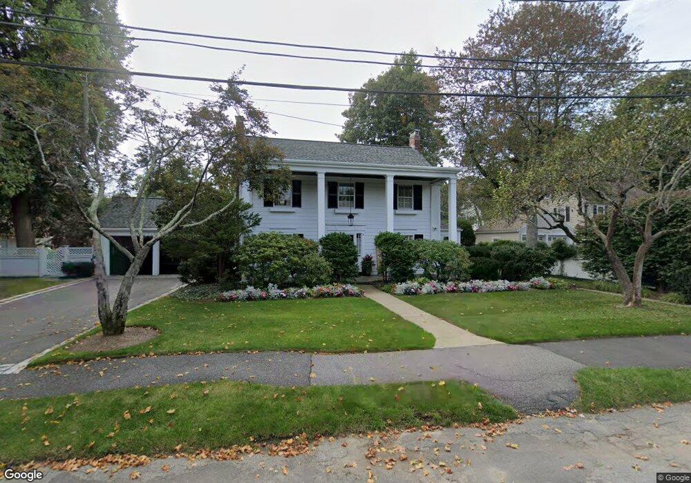 10 Bonmar Cir, Auburndale, MA 02466 - photo 1