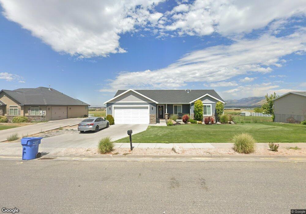 830 W 300 N unit 6, Hyrum, UT 84319 - photo 1