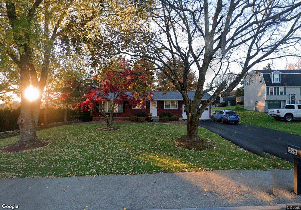 395 Huse Rd, Manchester, NH 03103 - photo 1