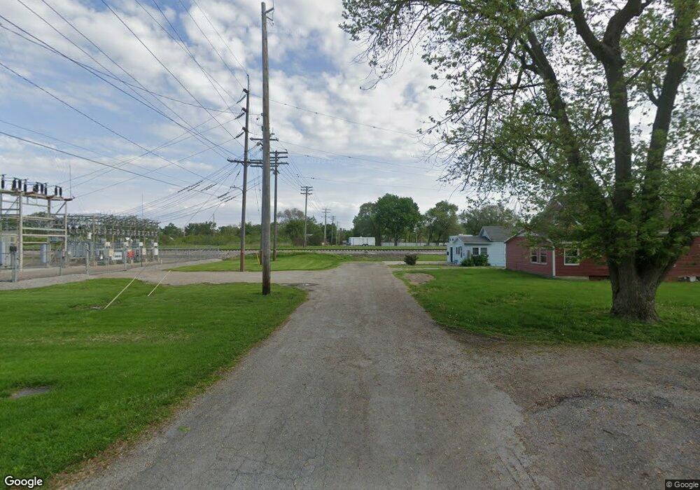 504 S 27th St, Mattoon, IL 61938 - photo 1