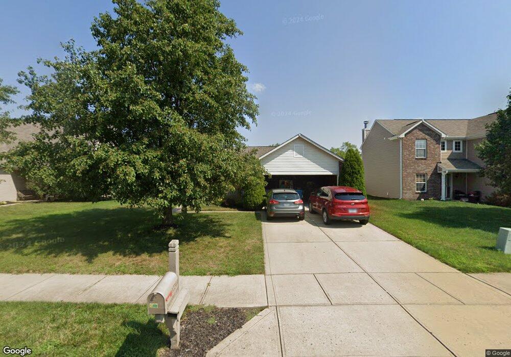 12344 Quarterback Ln, Fishers, IN 46037 - photo 1
