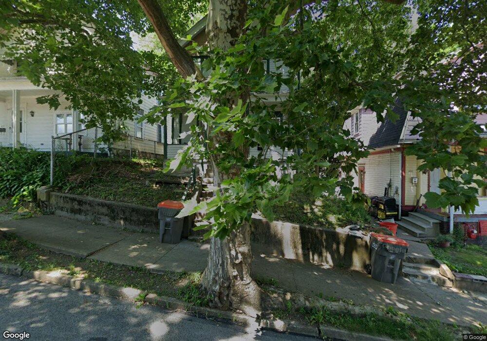 410 Pine St, Beaver Falls, PA 15010 - photo 1