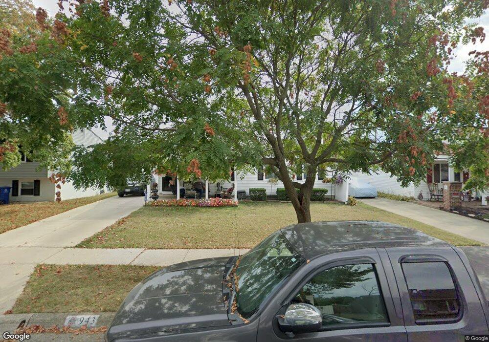 943 Tellega Ave, Columbus, OH 43207 - photo 1