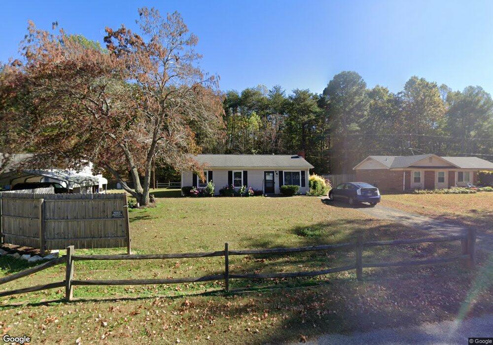 502 Weatherford Dr, King, NC 27021 - photo 1