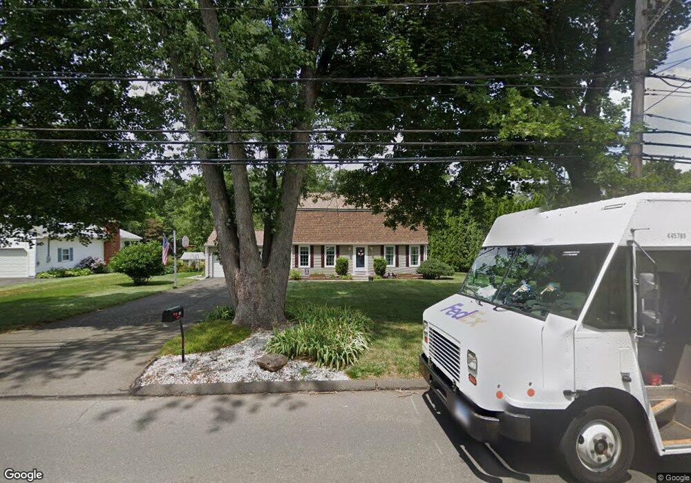 674 N Elm St, Wallingford, CT 06492 - photo 1