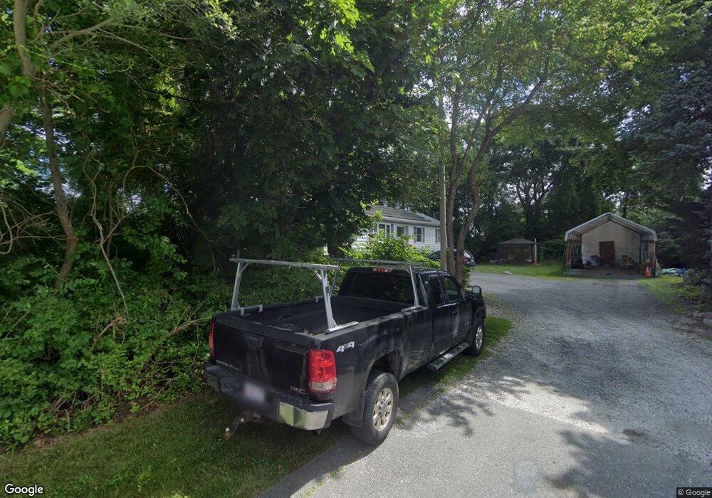 12 E Wordell St, South Dartmouth, MA 02748 - photo 1