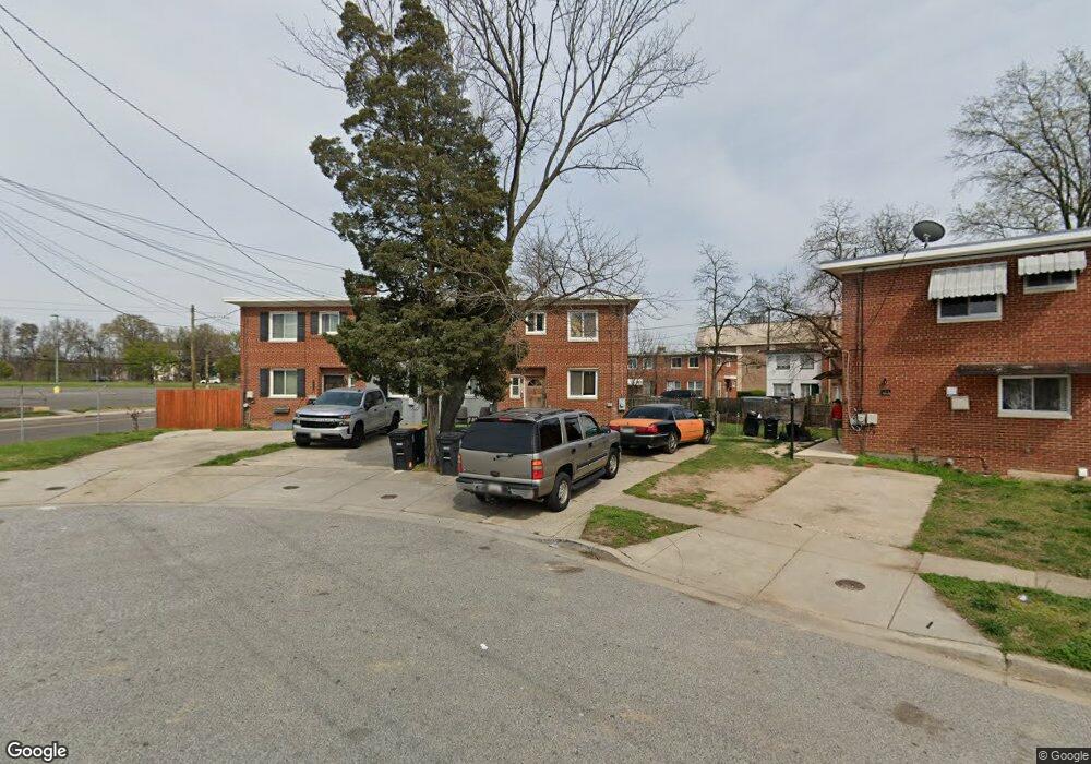 3904 Triton Ct, Temple Hills, MD 20748 - photo 1