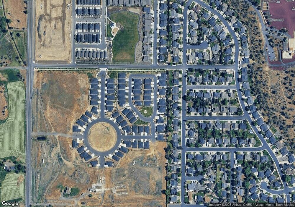 2673 NW 23rd Loop, Redmond, OR 97756 - photo 1