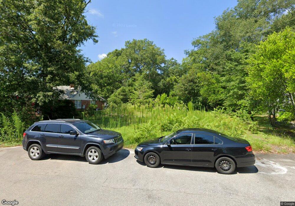 1517 Lakeview Ave, Camden, SC 29020 - photo 1