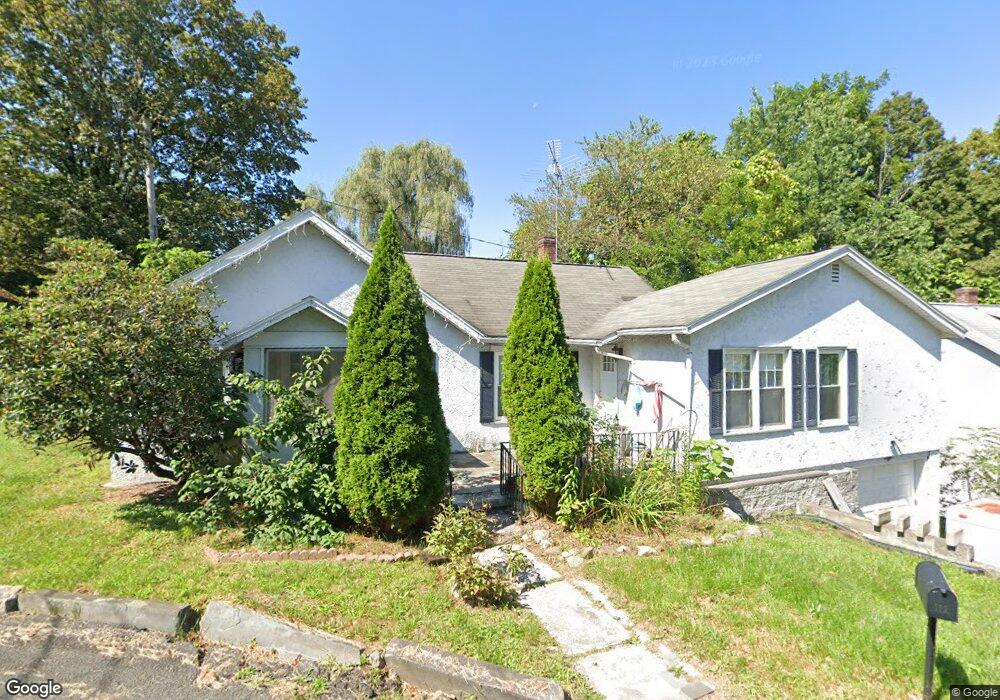 112 Williams St, Kerhonkson, NY 12446 - photo 1