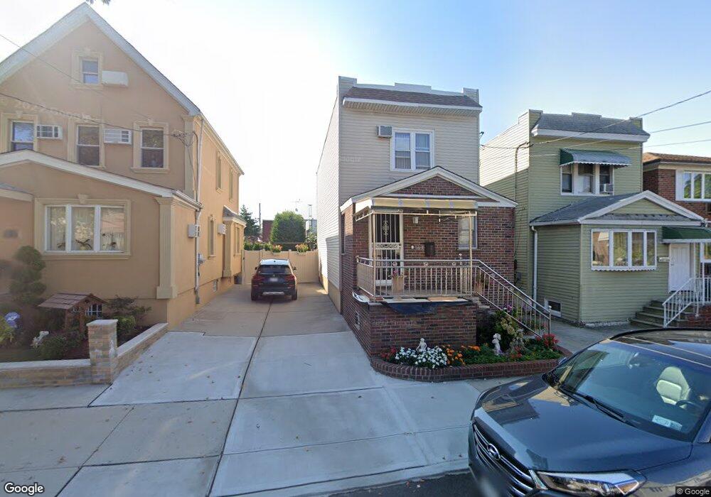 6808 59th Rd, Maspeth, NY 11378 - photo 1