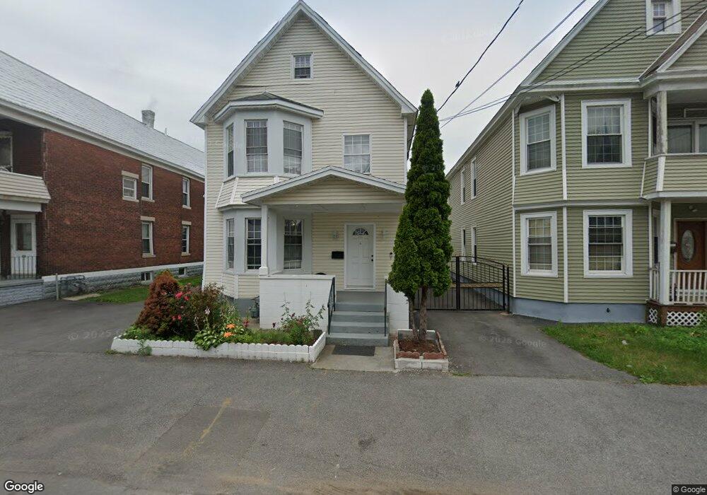 946 Albany St, Schenectady, NY 12307 - photo 1