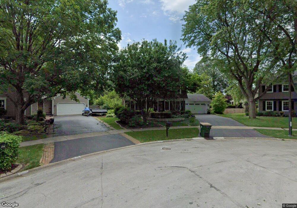 1826 Deerpath Ct, Naperville, IL 60565 - photo 1