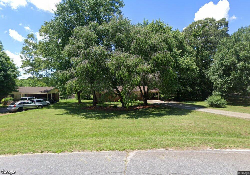 212 W Edison Dr, Statesville, NC 28625 - photo 1