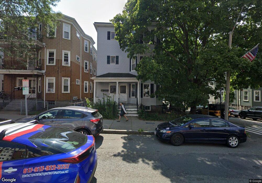 296 Highland Ave unit c, Somerville, MA 02144 - photo 1