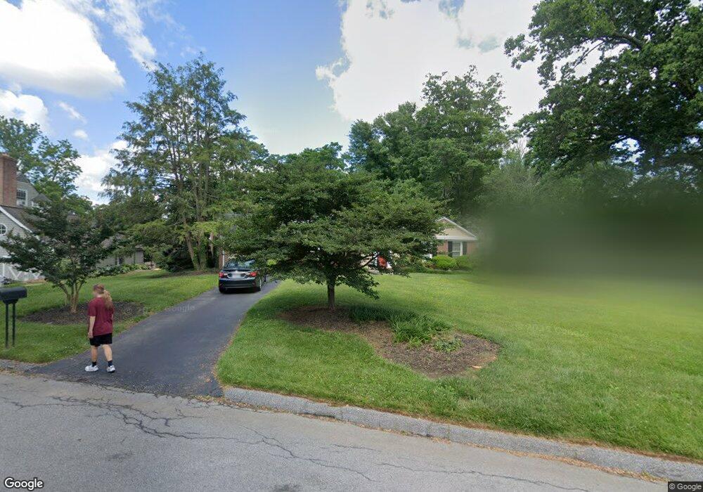 7008 Charles Ridge Rd, Towson, MD 21204 - photo 1