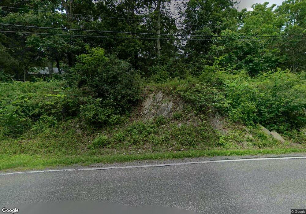 56 Round Lake Rd, Rhinebeck, NY 12572 - photo 1