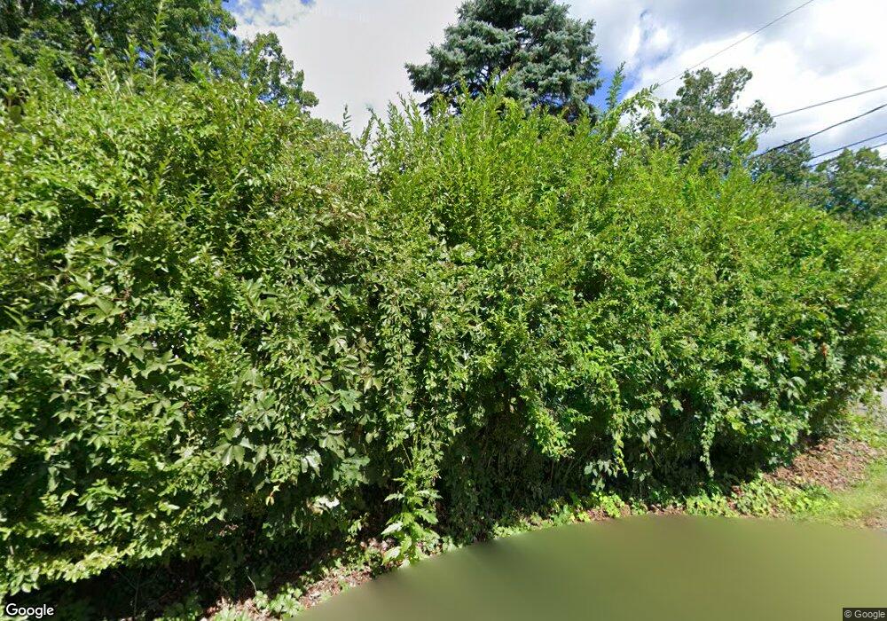 607 Hickory Ave, Telford, PA 18969 - photo 1