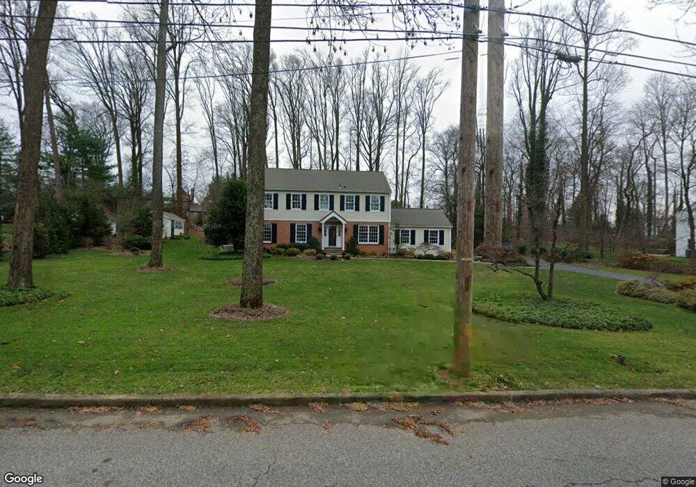 566 Canterbury Ln, Berwyn, PA 19312 - photo 1