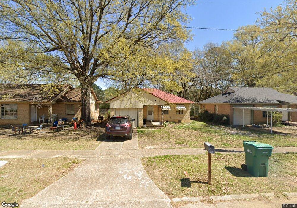 2402 N Akin St, Texarkana, TX 75501 - photo 1