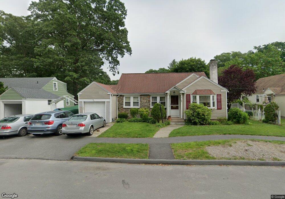 17 Hunthurst Cir, Worcester, MA 01602 - photo 1