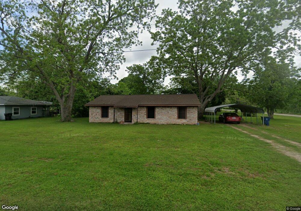 1304 N Market St, Brazoria, TX 77422 - photo 1
