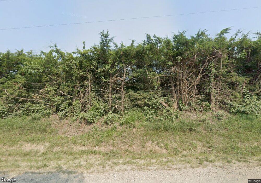 1924 E 950th Rd, Lawrence, KS 66049 - photo 1