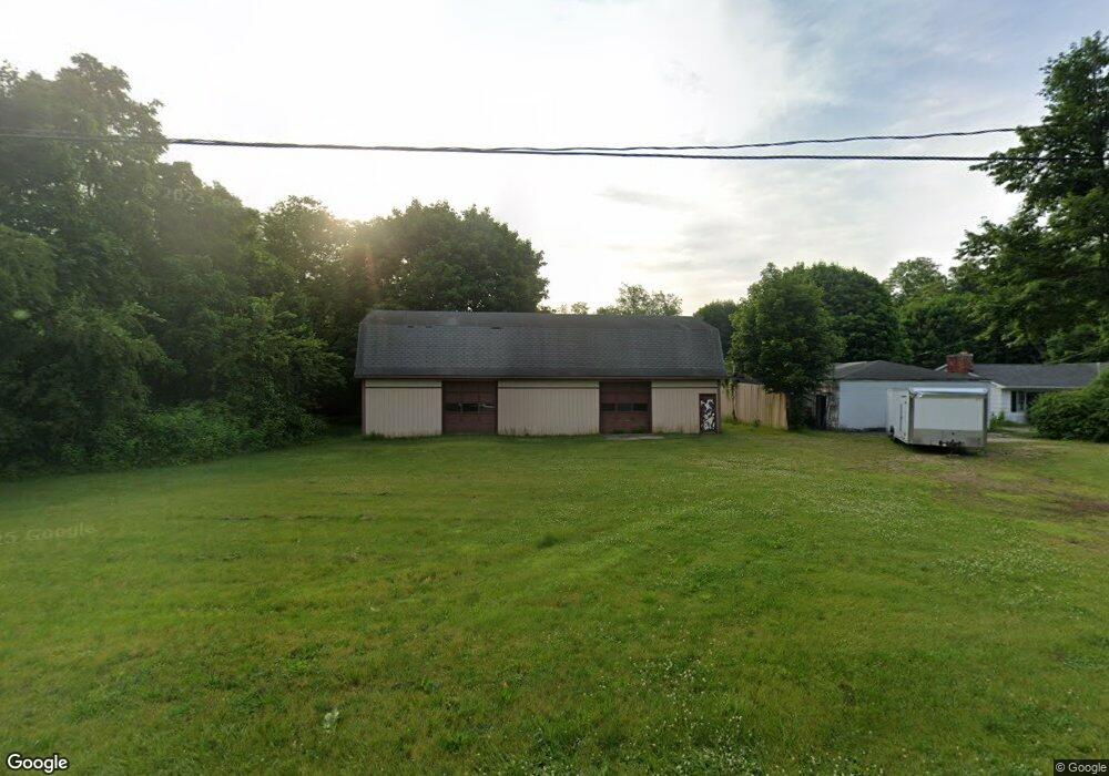 10219 Oakland Dr, Portage, MI 49024 - photo 1