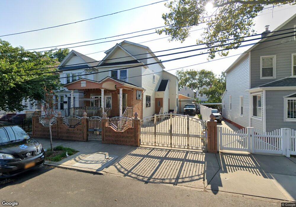 8764 110th St, Richmond Hill, NY 11418 - photo 1