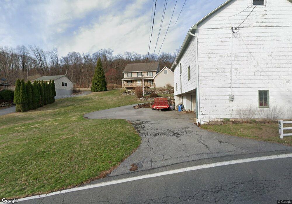 526 Hain Rd, Reading, PA 19608 - photo 1