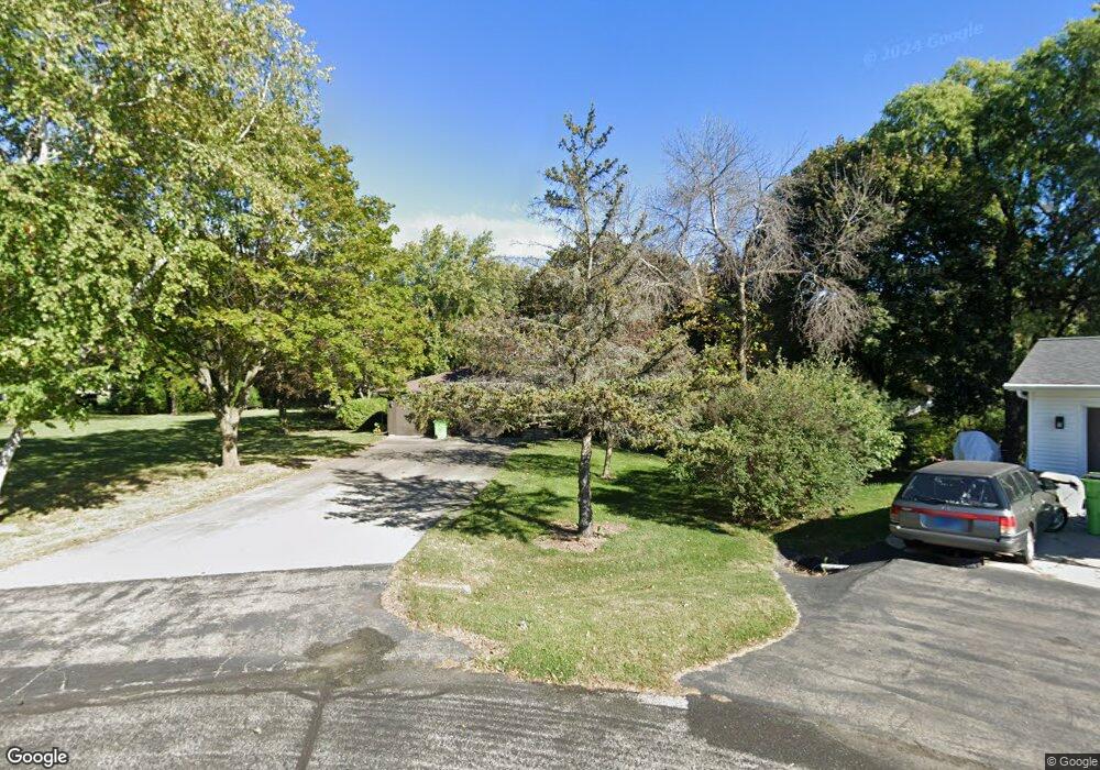 N9562 Otte Ct, Appleton, WI 54915 - photo 1