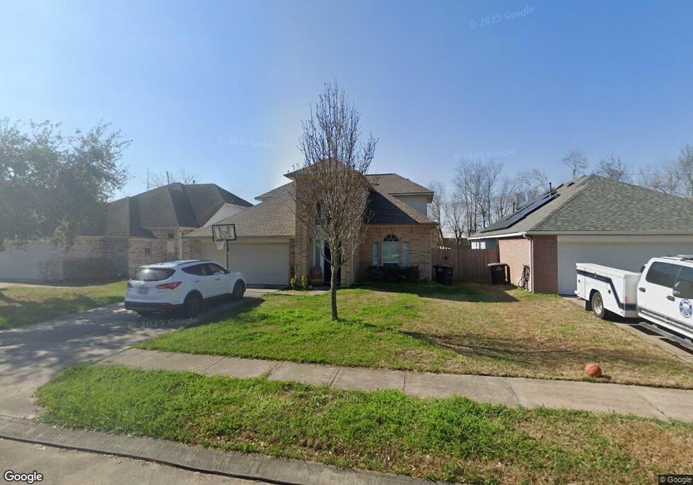 1001 Brady Ln, Alvin, TX 77511 - photo 1