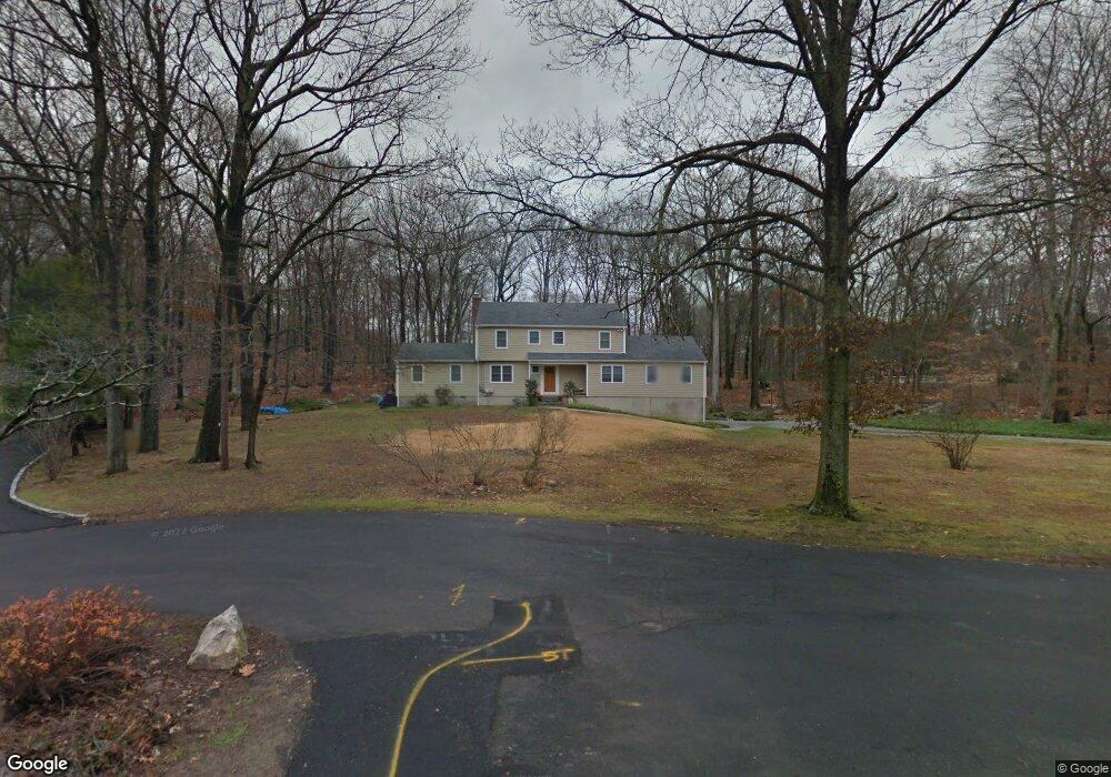 29 Daffodil Ln, Cos Cob, CT 06807 - photo 1