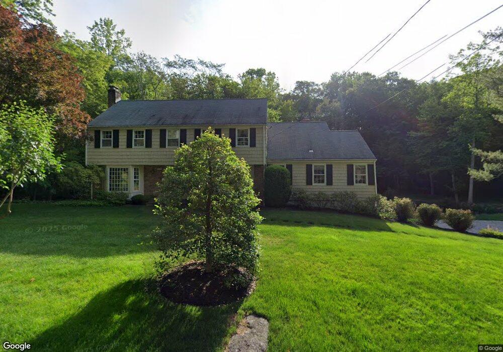 845 West Rd, New Canaan, CT 06840 - photo 1