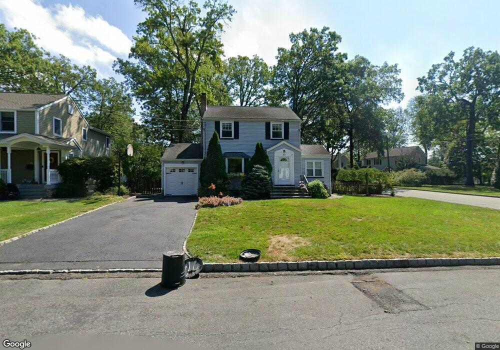 49 Lexington Dr, Livingston, NJ 07039 - photo 1